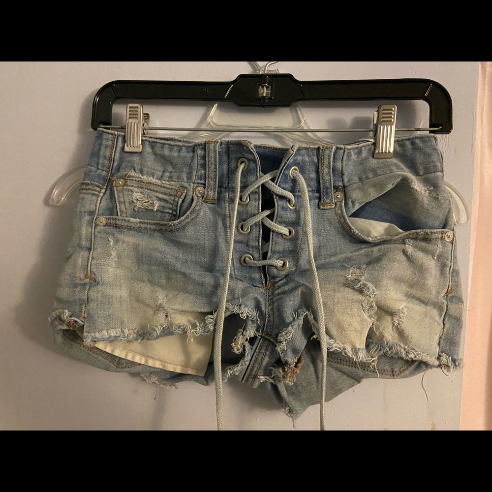 AE live up shorts